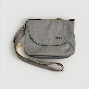 Haiku Crossbody Bag  Travel Purse RFID Pocket Key Holder Gray Adjustable Compart